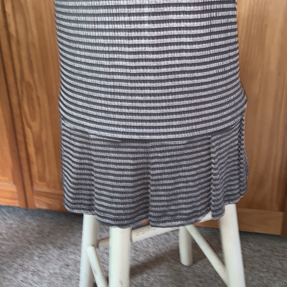 LALA C GOLF DRESS. XL SEERSUCKER GRAY CHARCOAL MINI DRESS W/HOOD & short sleeves - Picture 3 of 11